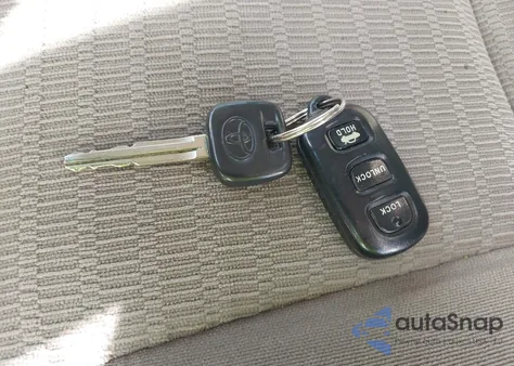 2005 Toyota Camry Le from USA, damaged, VIN 4T1BE30K35U074540